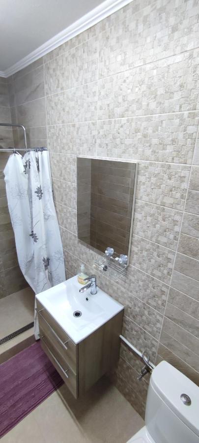 Farkaslaki Panorama Vendeghaz Otel Lupeni  Dış mekan fotoğraf
